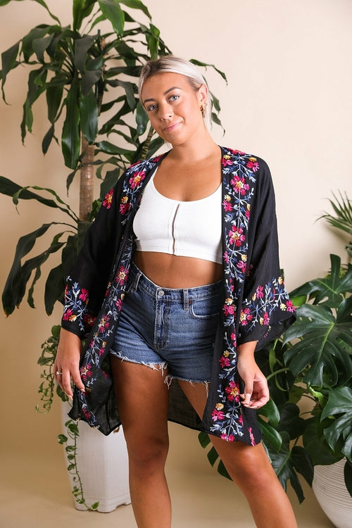 Lightweight Anemone Embroidered Kimono